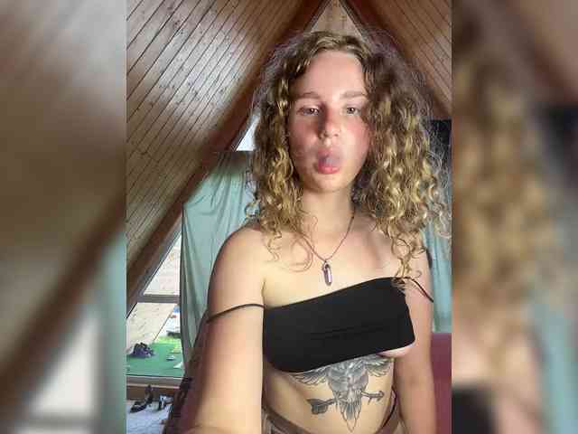 DIRTY_BITCH webcam
