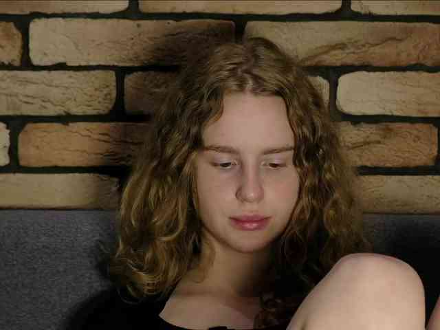 DIRTY_BITCH webcam