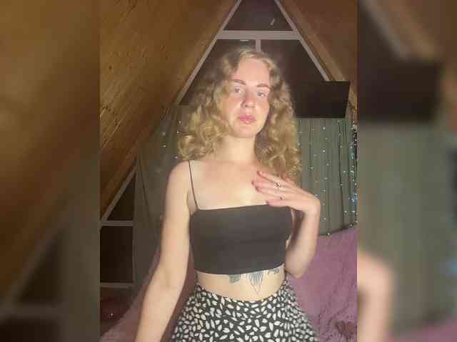 DIRTY_BITCH webcam