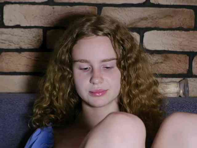 DIRTY_BITCH webcam