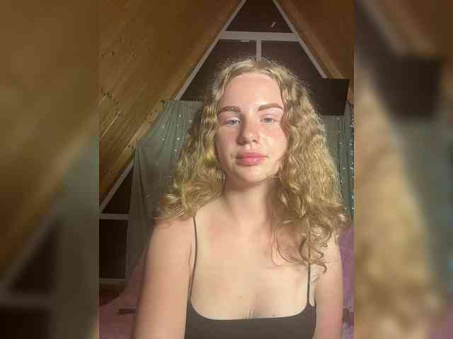DIRTY_BITCH webcam