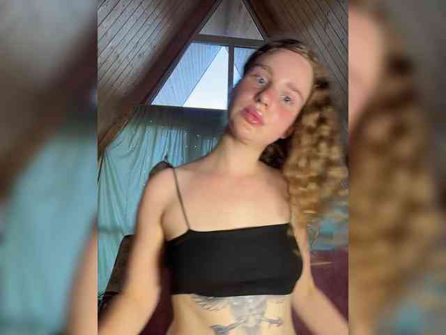 DIRTY_BITCH webcam