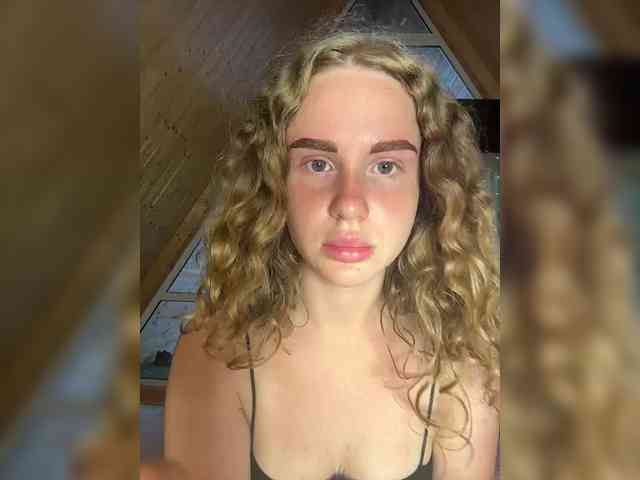 DIRTY_BITCH webcam