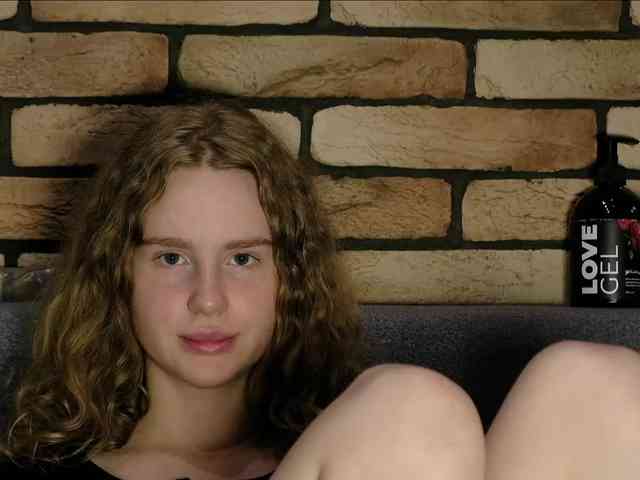 DIRTY_BITCH webcam