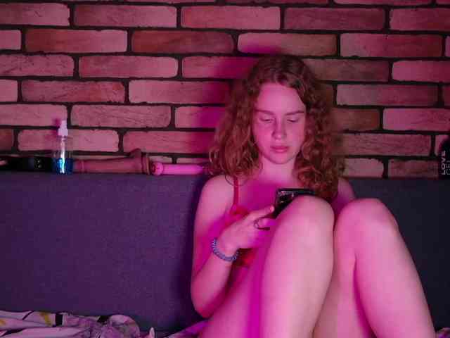 DIRTY_BITCH webcam