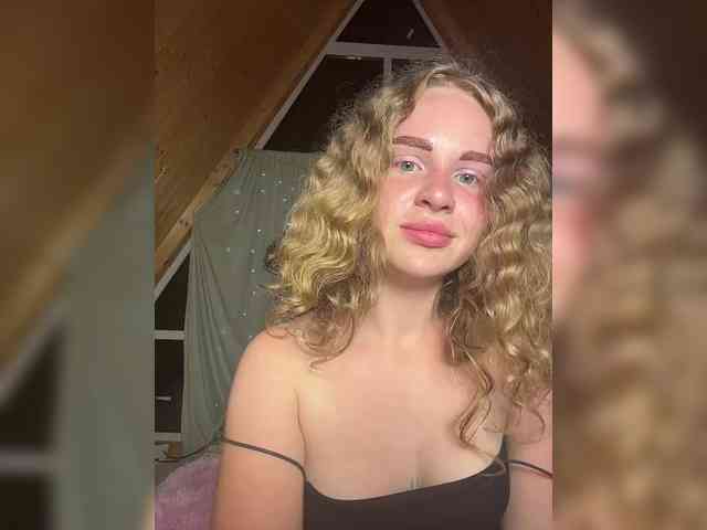 DIRTY_BITCH webcam