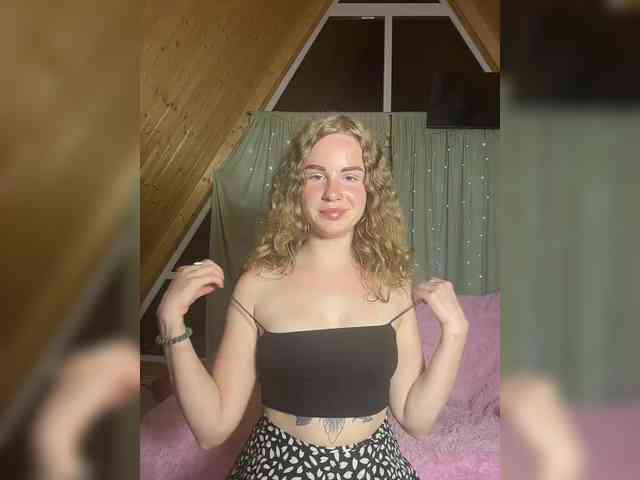DIRTY_BITCH webcam