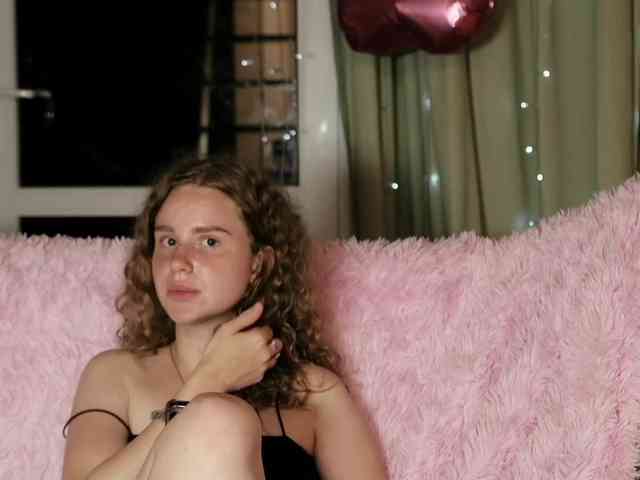 DIRTY_BITCH webcam