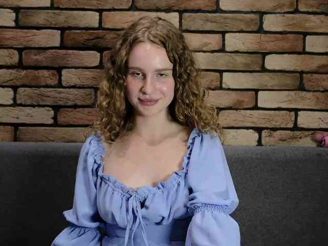 DIRTY_BITCH webcam
