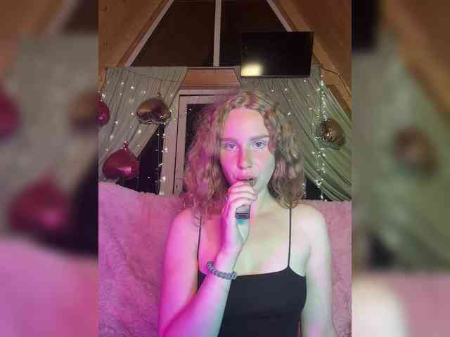 DIRTY_BITCH webcam