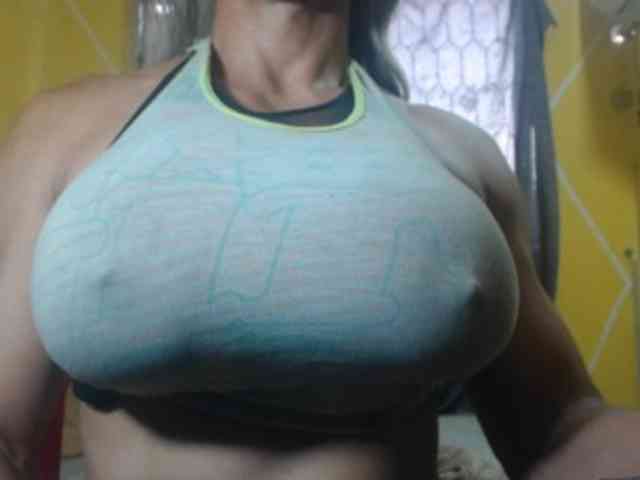 Natymuscle Live Webcam on BongaCams