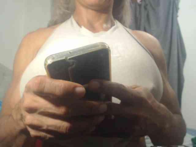 Natymuscle Live Webcam on BongaCams