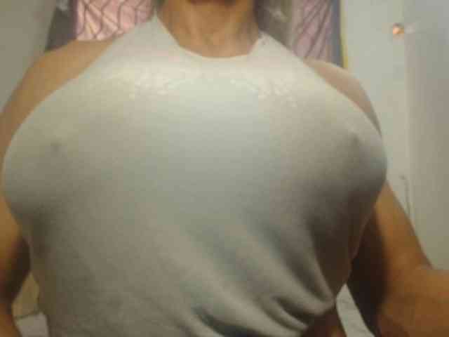 Natymuscle Live Webcam on BongaCams