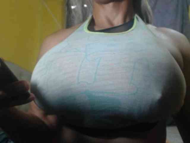 Natymuscle Live Webcam on BongaCams