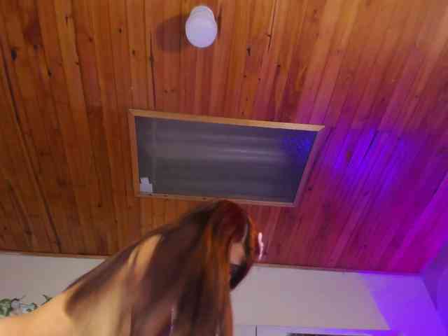 emiliclark webcam