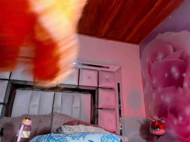 emiliclark emiliclark