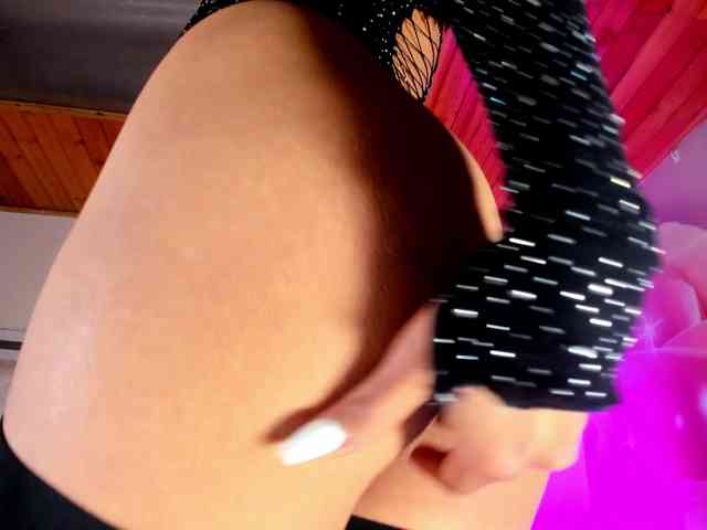 emiliclark webcam
