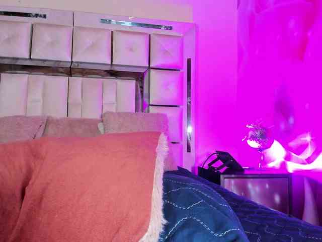 emiliclark emiliclark