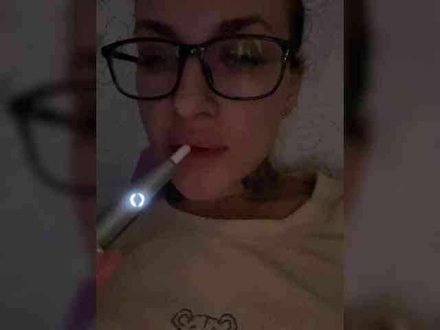 SonyaXForster webcam