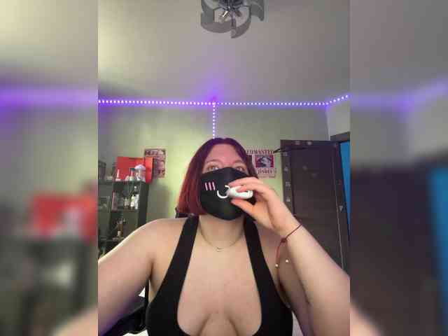 krissweet webcam
