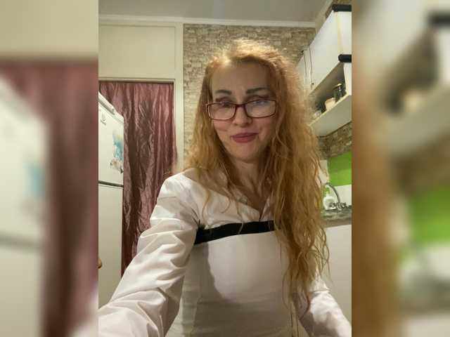 Ritia's BongaCams show and profile