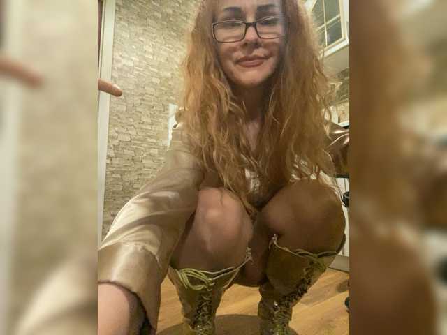 в попе у Ritia