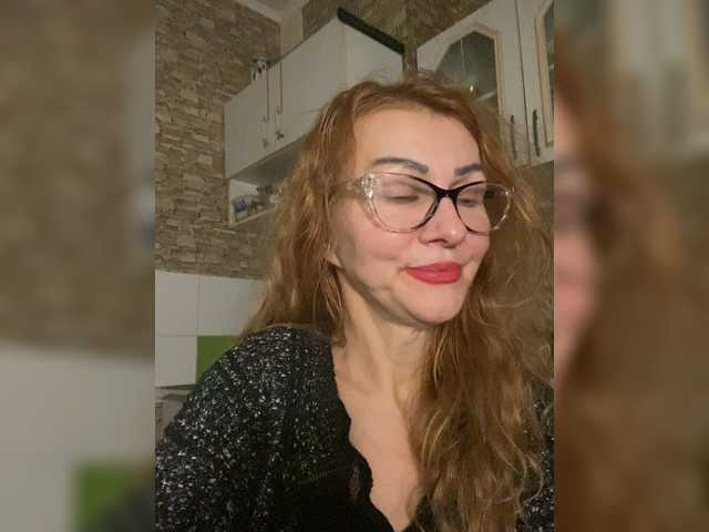 Ritia's BongaCams show and profile