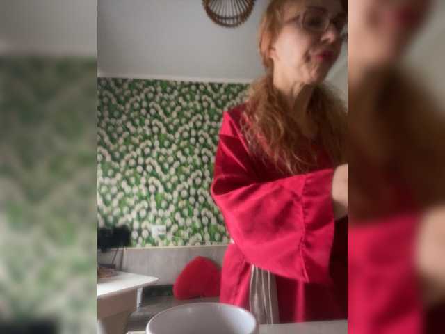 Ritia's BongaCams show and profile