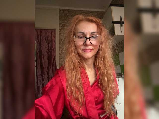 Ritia's BongaCams show and profile