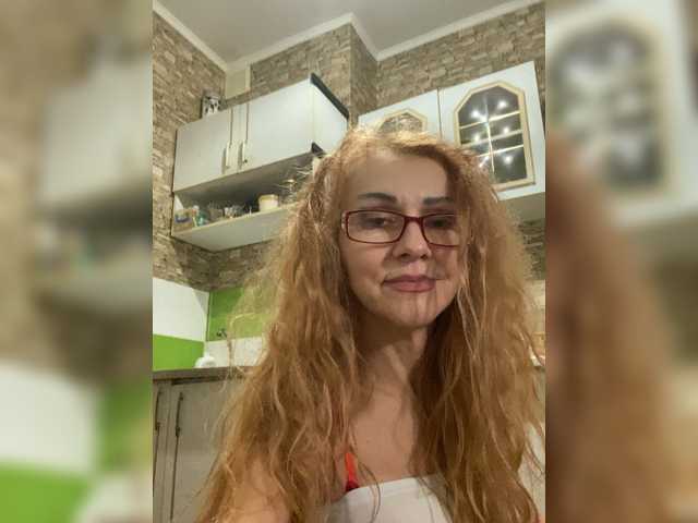 Ritia's BongaCams show and profile