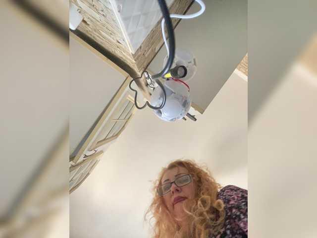 Ritia's BongaCams show and profile