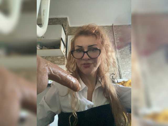 Ritia from BongaCams