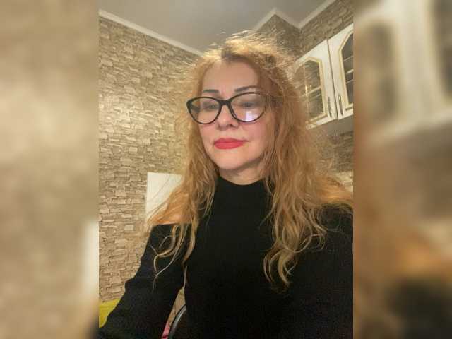 Ritia's BongaCams show and profile