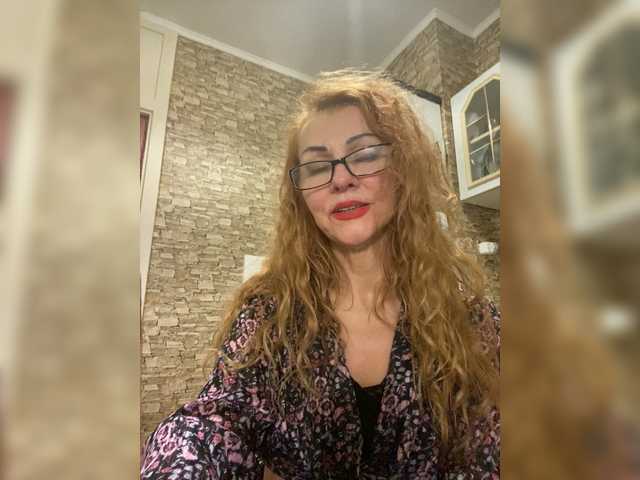 Ritia's BongaCams show and profile