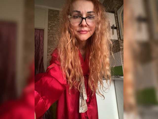 Ritia's BongaCams show and profile