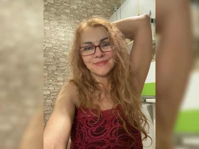 Ritia's BongaCams show and profile