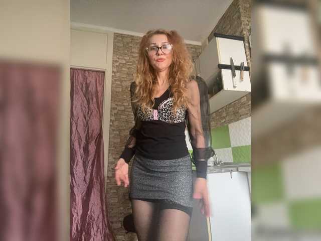 Ritia's BongaCams show and profile