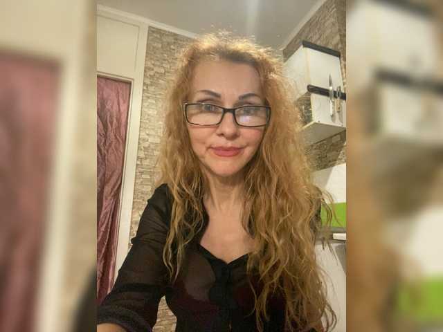 Ritia's BongaCams show and profile