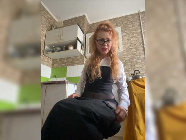 Ritia's BongaCams show and profile