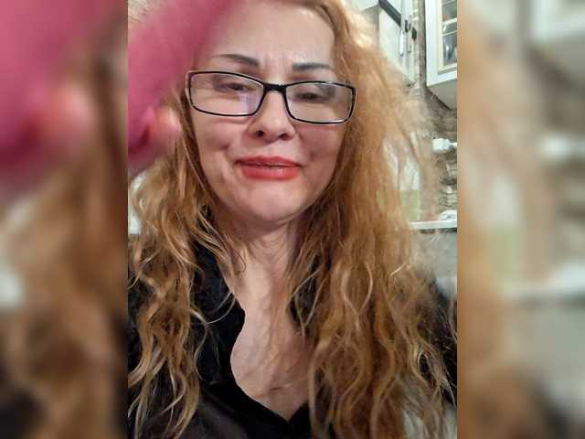 Ritia's BongaCams show and profile