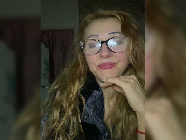 Ritia's BongaCams show and profile