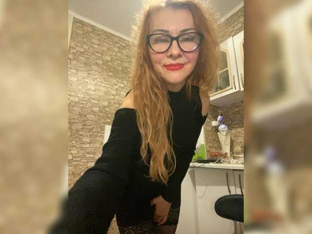 Ritia's BongaCams show and profile