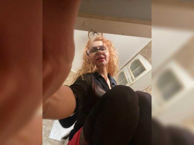 Ritia's BongaCams show and profile