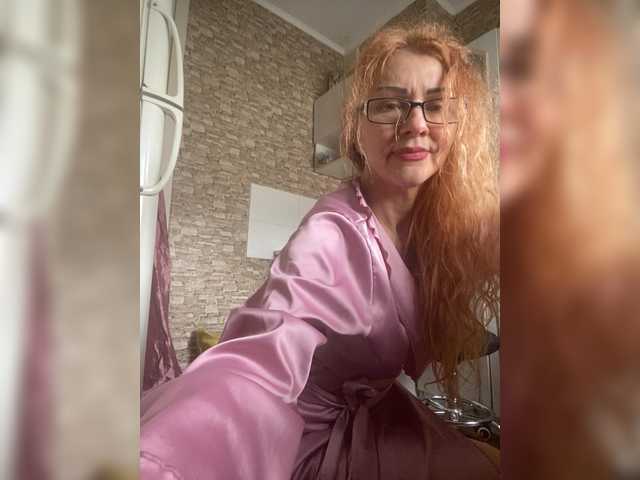 Ritia's BongaCams show and profile