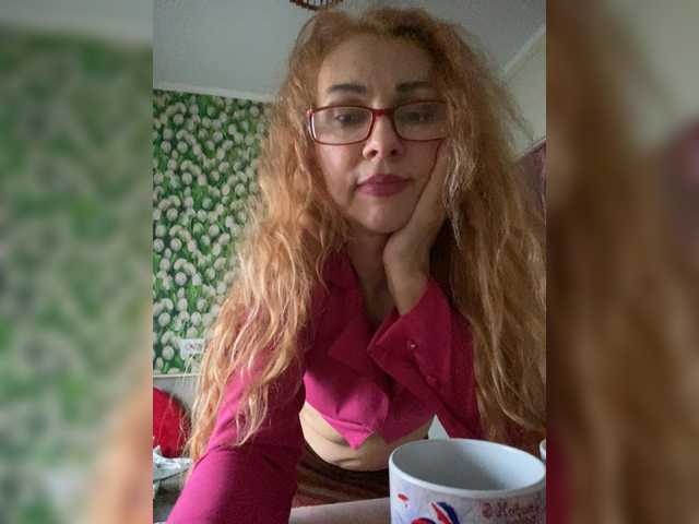 Ritia's BongaCams show and profile