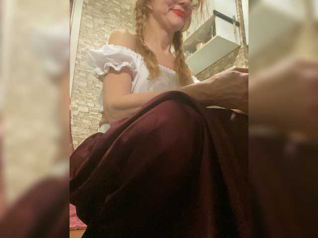 Ritia's BongaCams show and profile