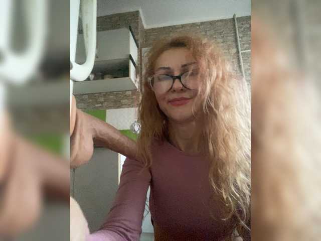 Ritia's BongaCams show and profile