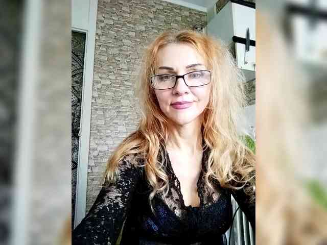 Ritia Live Webcam on BongaCams