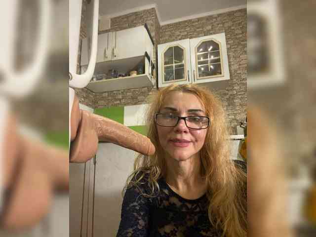 Ritia Live Webcam on BongaCams