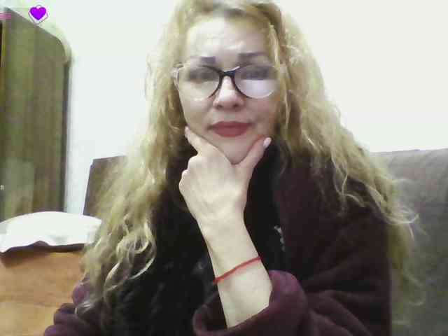 Ritia Live Webcam on BongaCams